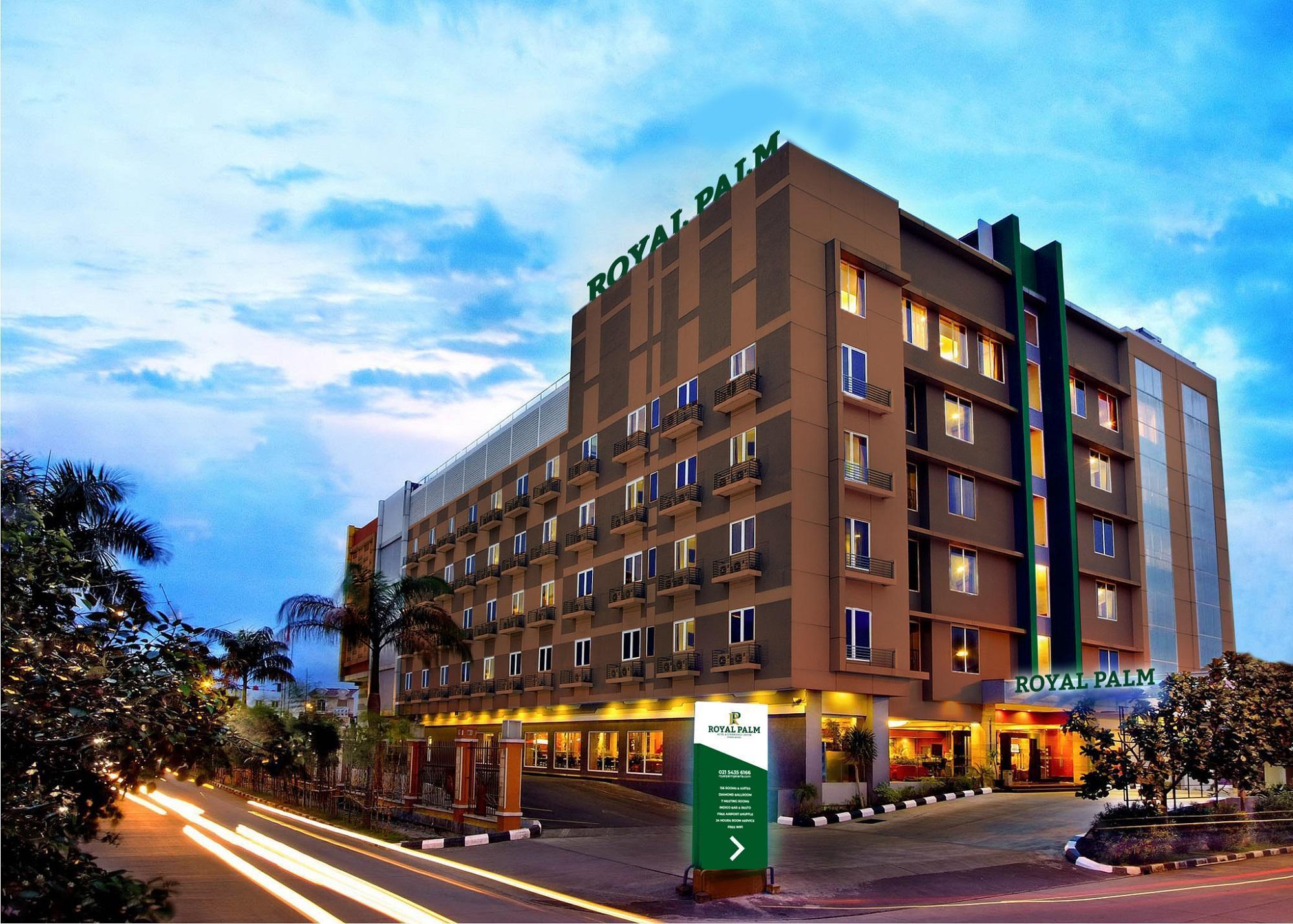 Royal Palm Hotel & Conference Center Cengkareng Jakarta Exterior photo
